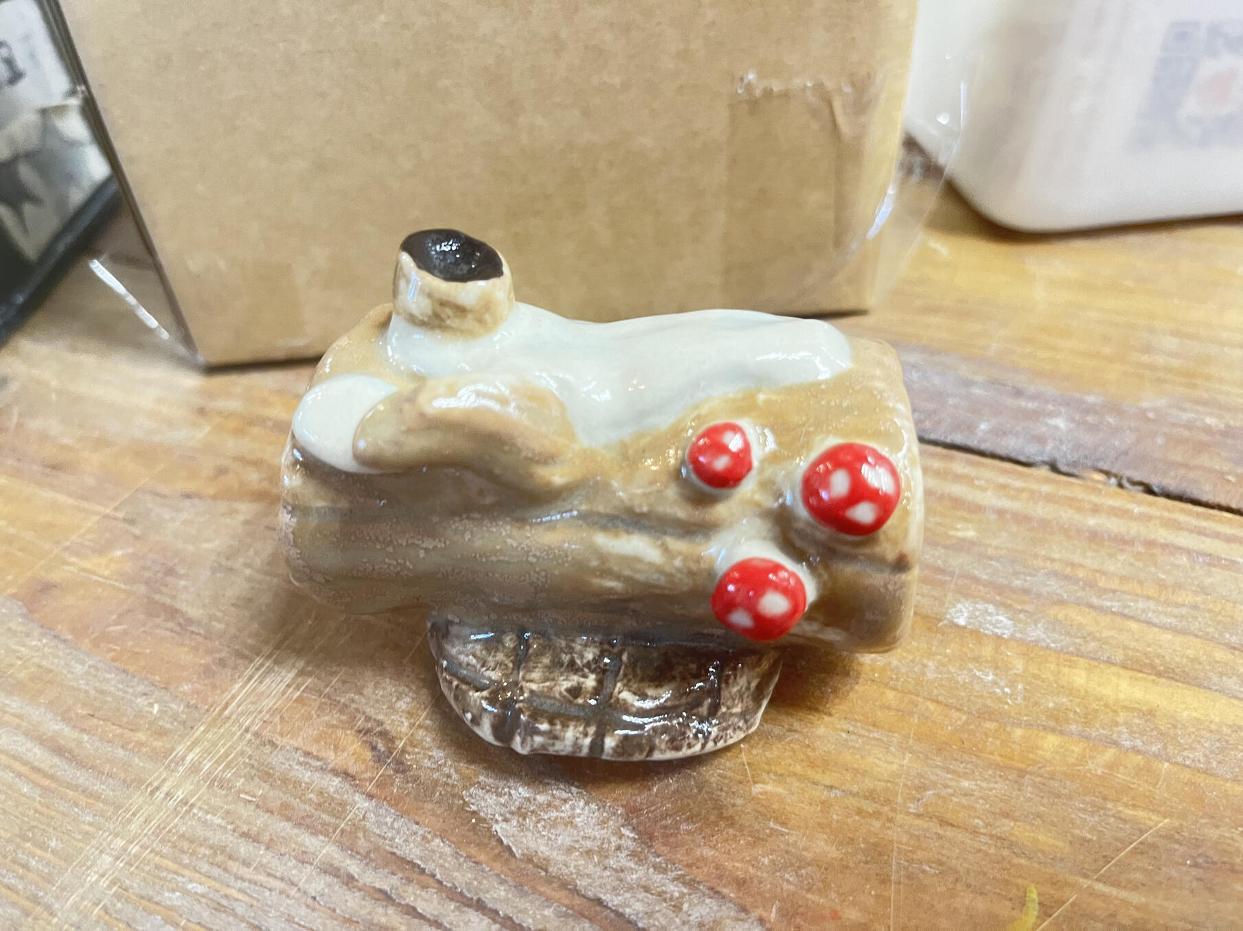 Log Cabin Ceramic Piece